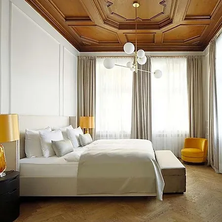 Otel Das Tegernsee 5*